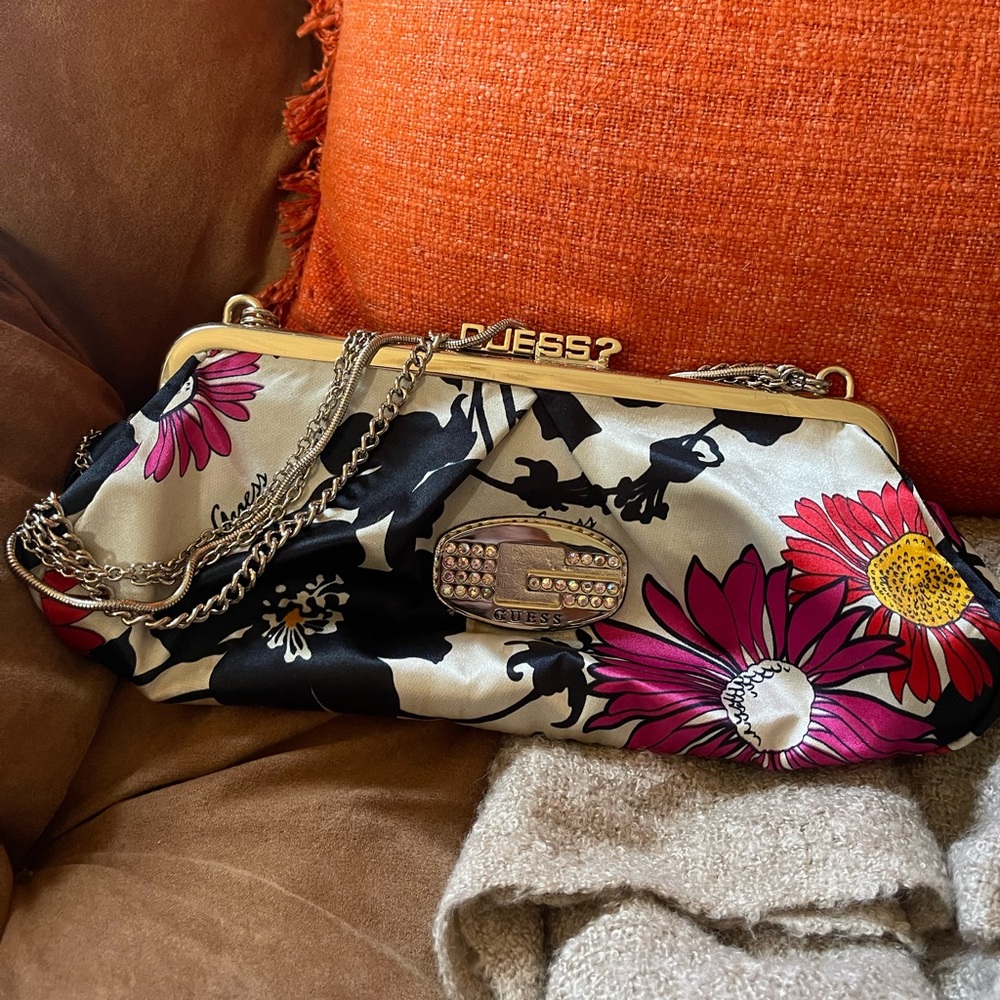 Vintage Guess shoulder bag